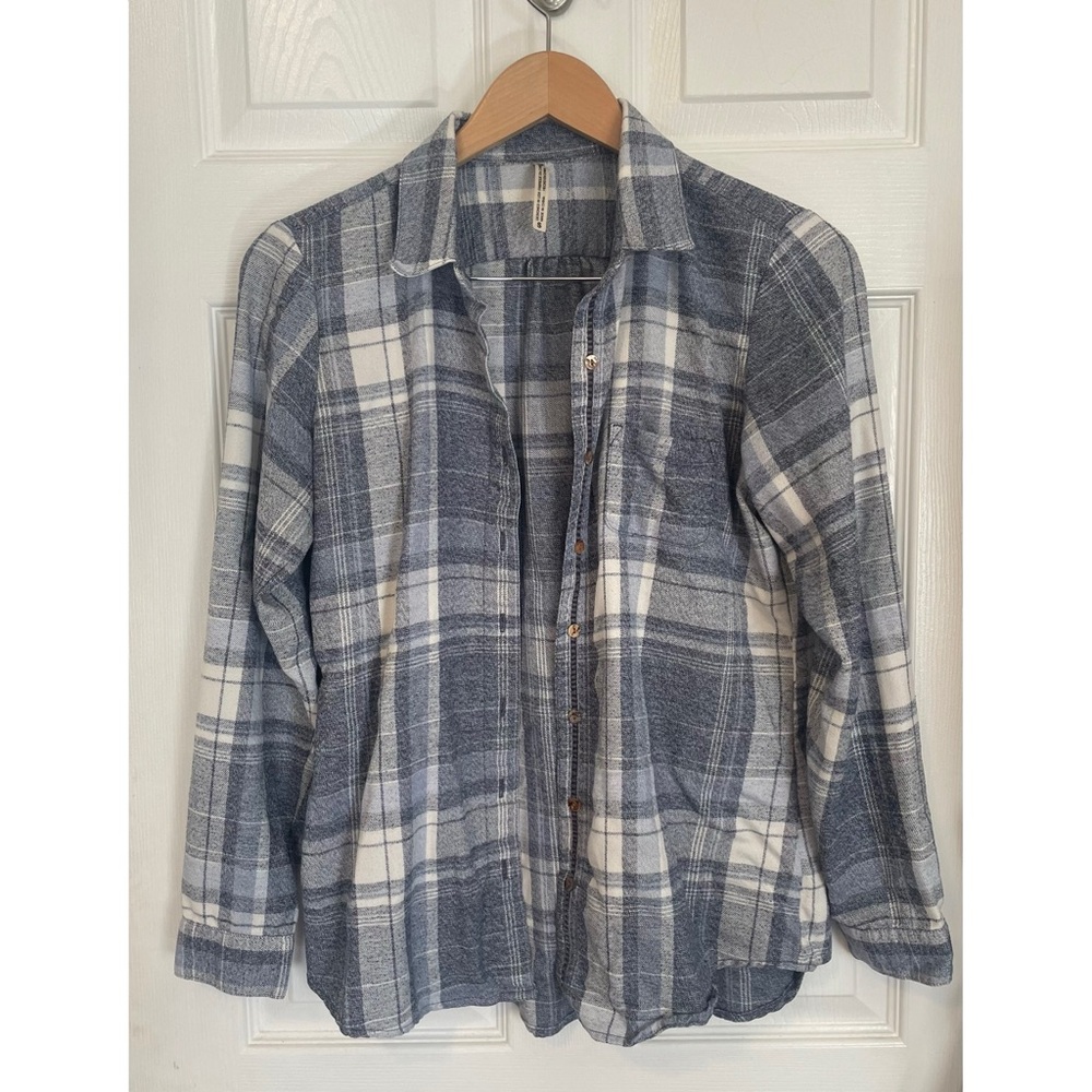 Kuhl Kamila Flannel Blue Plaid Sz Small Long Sleeve Button Down Button Up Collar
